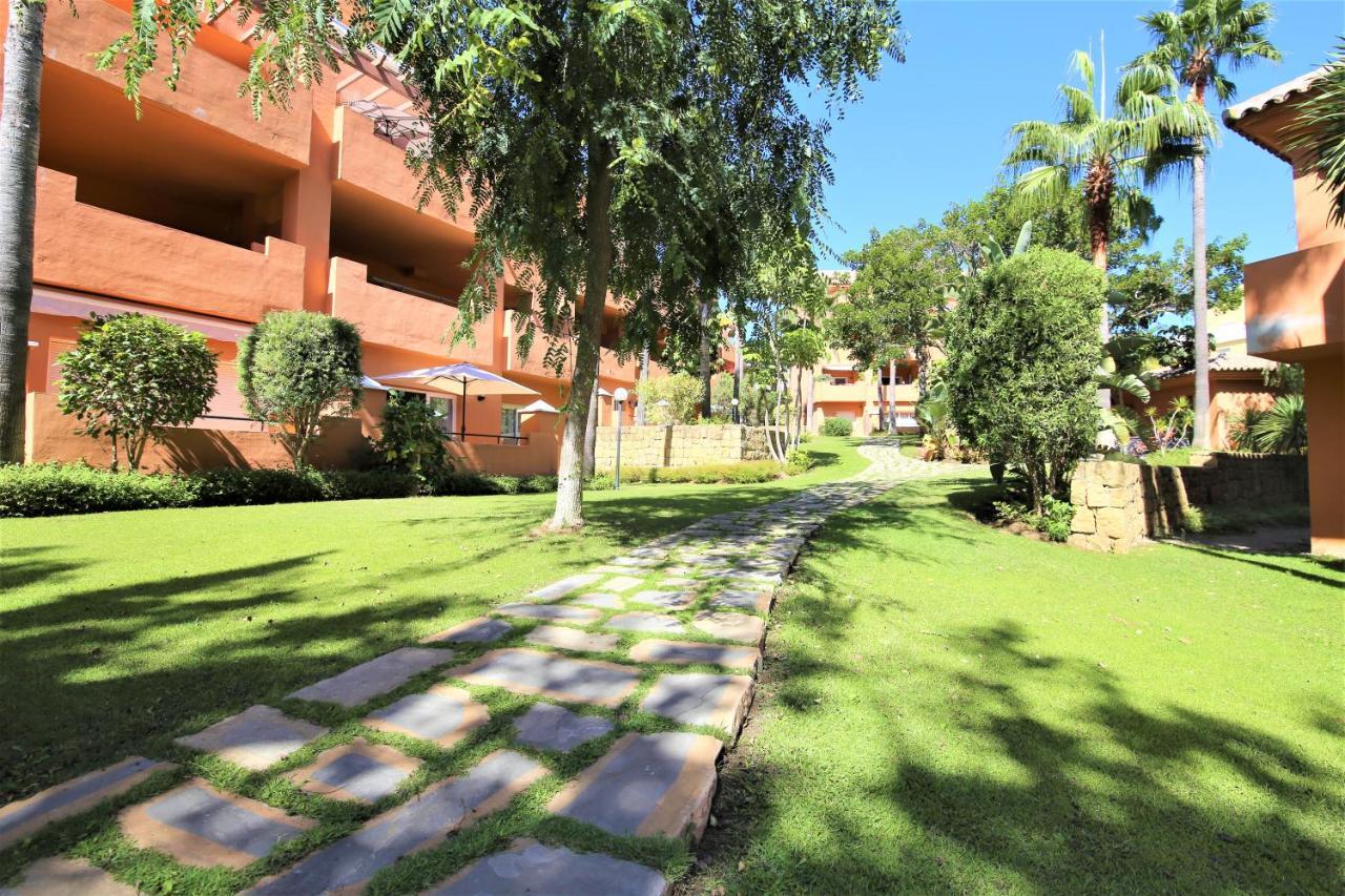 Apartment Nala Estepona Kültér fotó